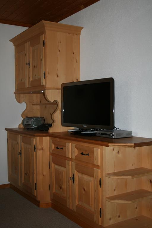 Hus Pravis Daire Klosters Dış mekan fotoğraf
