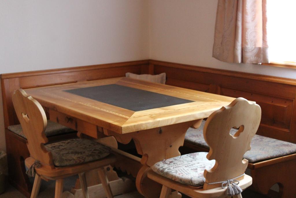 Hus Pravis Daire Klosters Dış mekan fotoğraf